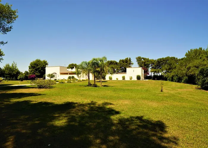 Masseria Sant'Andrea * Sant'Andrea (Apulia)